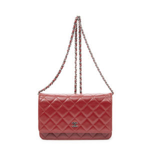 Chanel Classic Wallet on Chain